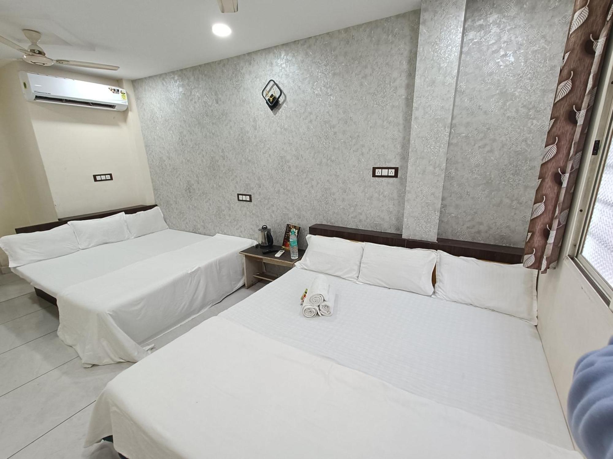 Ginger Hotels Ujjain Tower Kshipra Inn-Family Stay Airconditioned Hotel Ujaim Exterior foto